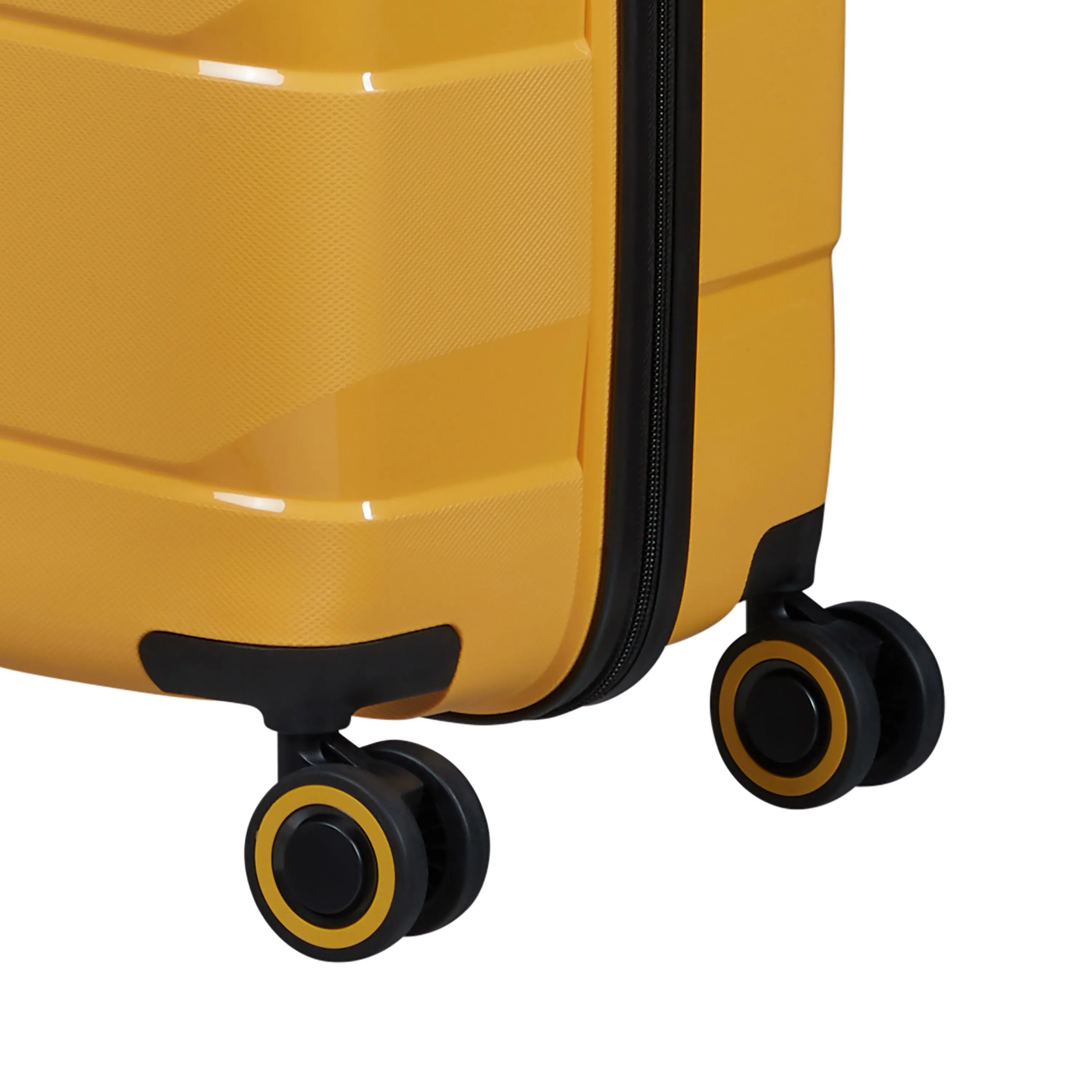 American Tourister Air Move Spinner Carry-On Luggage