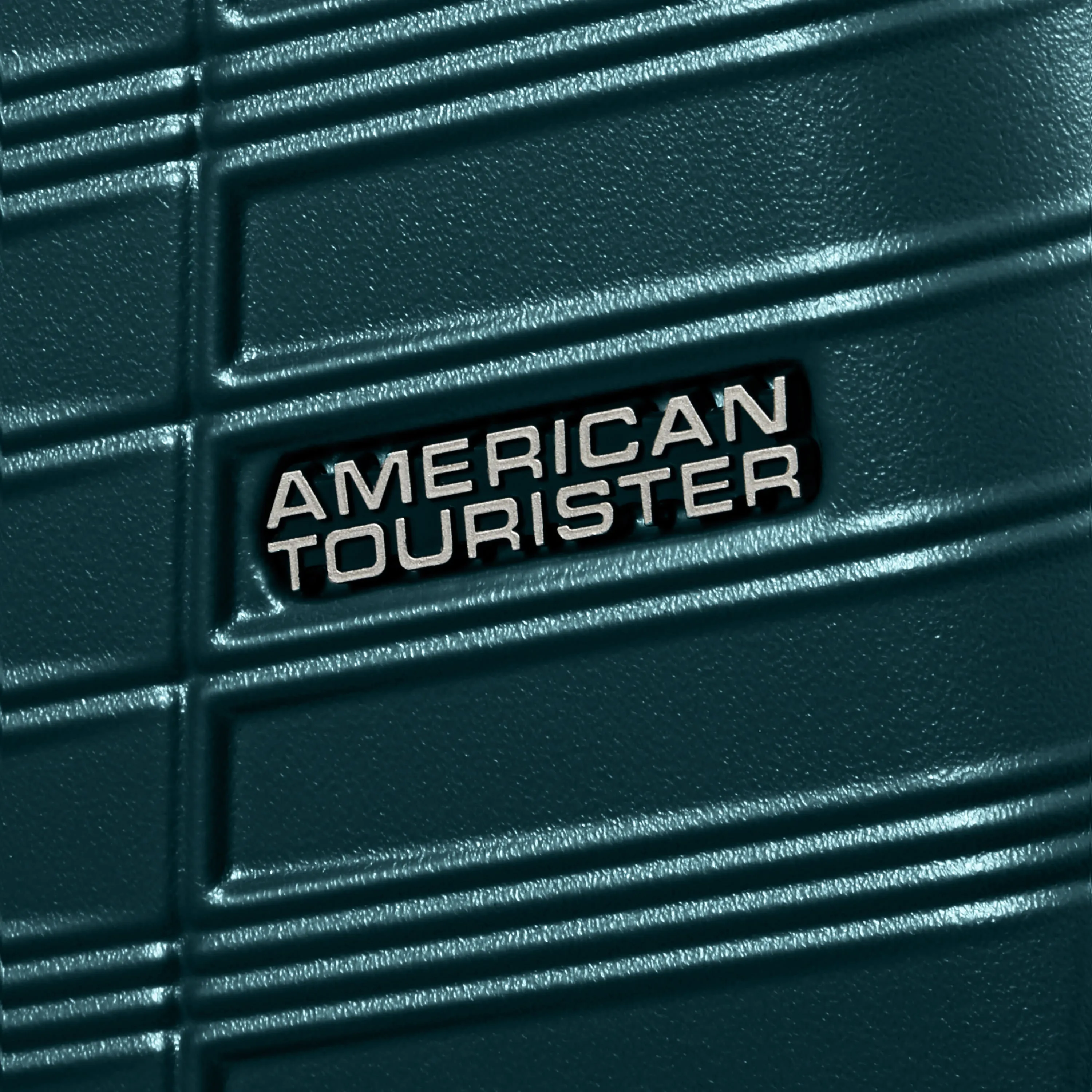 American Tourister Surftime Spinner Expandable Large Luggage
