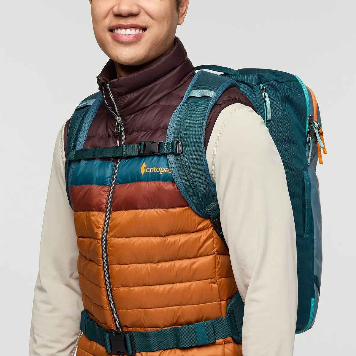 Cotopaxi Allpa 35L Travel Pack - Blue Spruce/Abyss