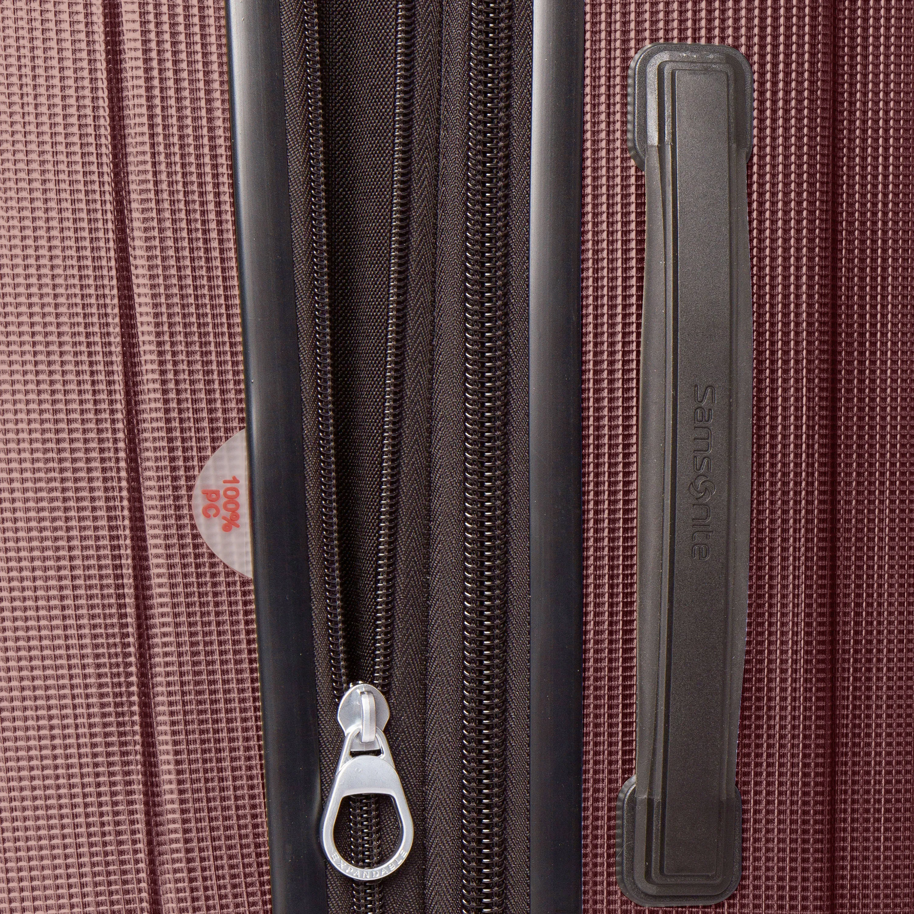 Samsonite Omni 3.0 Medium Spinner Expandable Luggage